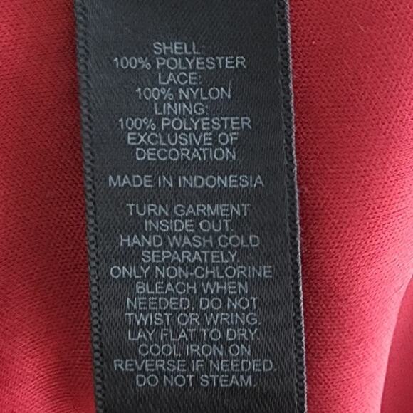 Express multi‎ pattern RED AND BLACK lace yoke trim Sheath dress size XS NEw! - Picture 10 of 11